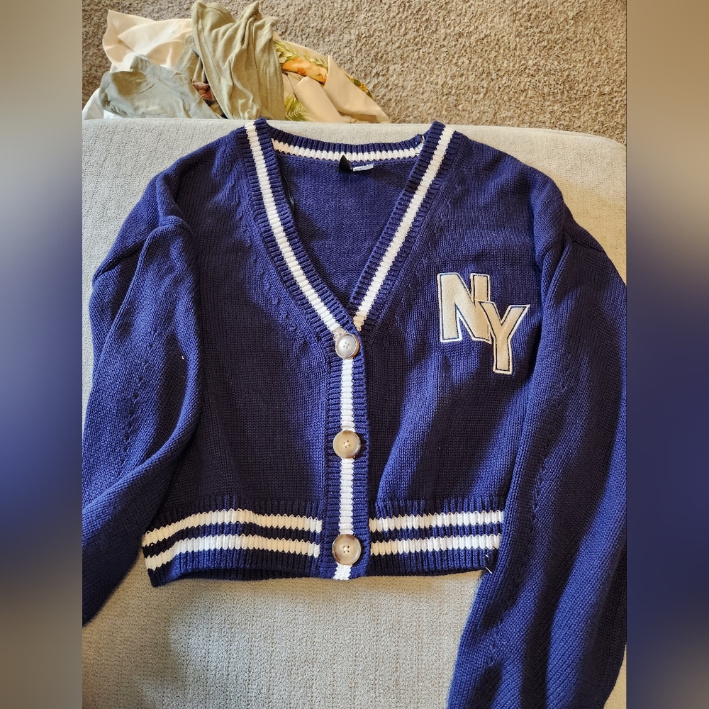 Cropped Cardigan
